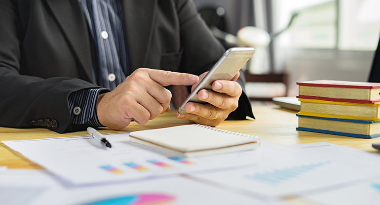 Use Messaging to Engage Financial Clients the Way They Want 5 Message financial clients