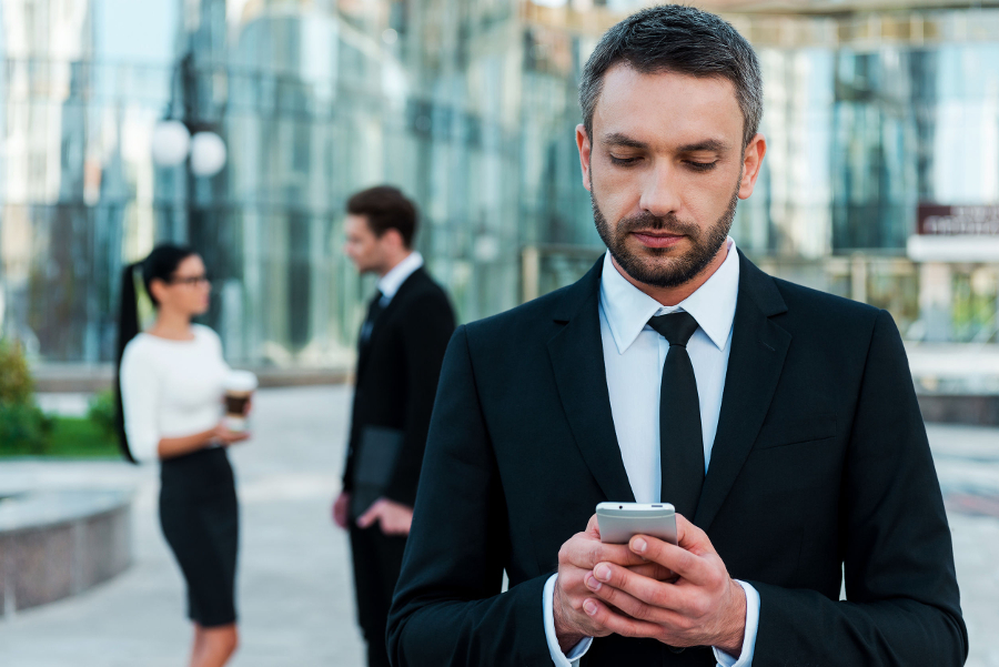 Become a Textpert by Mastering the Basics of Single SMS Messages 8 SMS messages